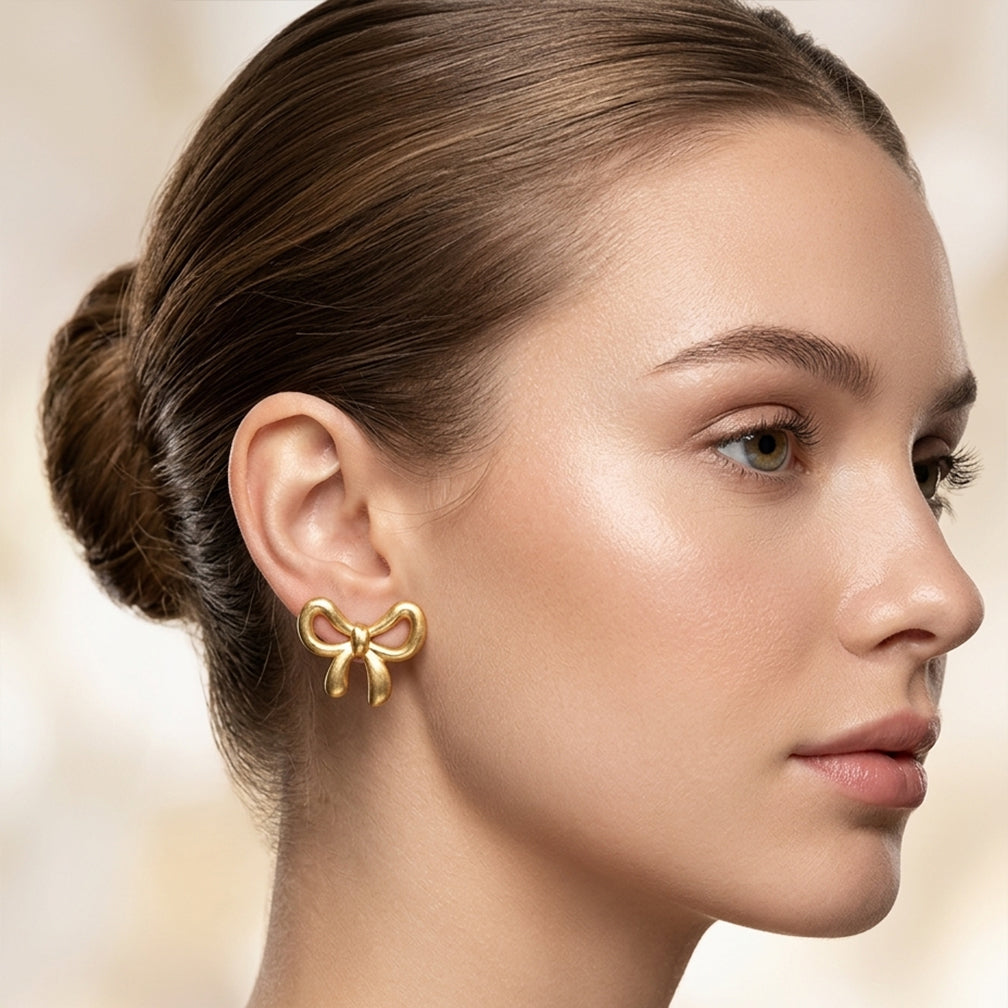 Classic Bow Studs