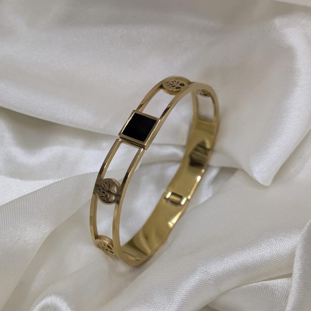 Noir Square Bangle