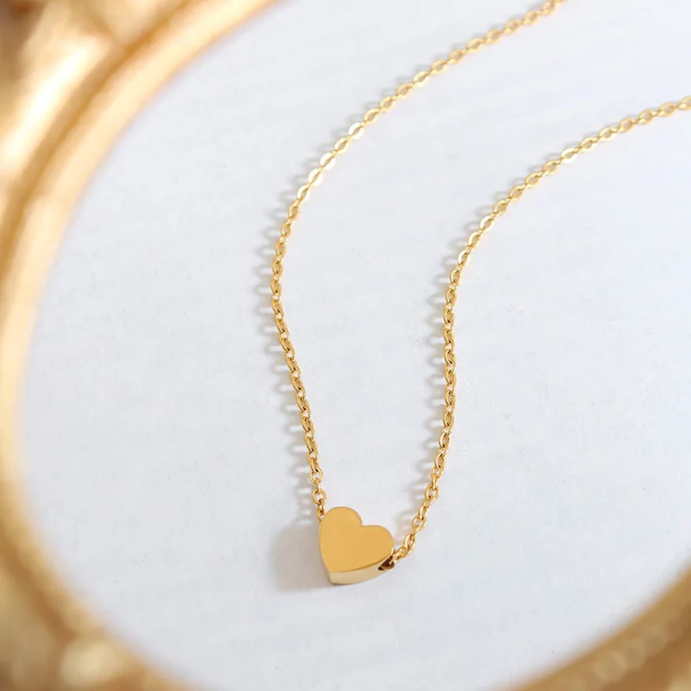 Dainty Heart Chain