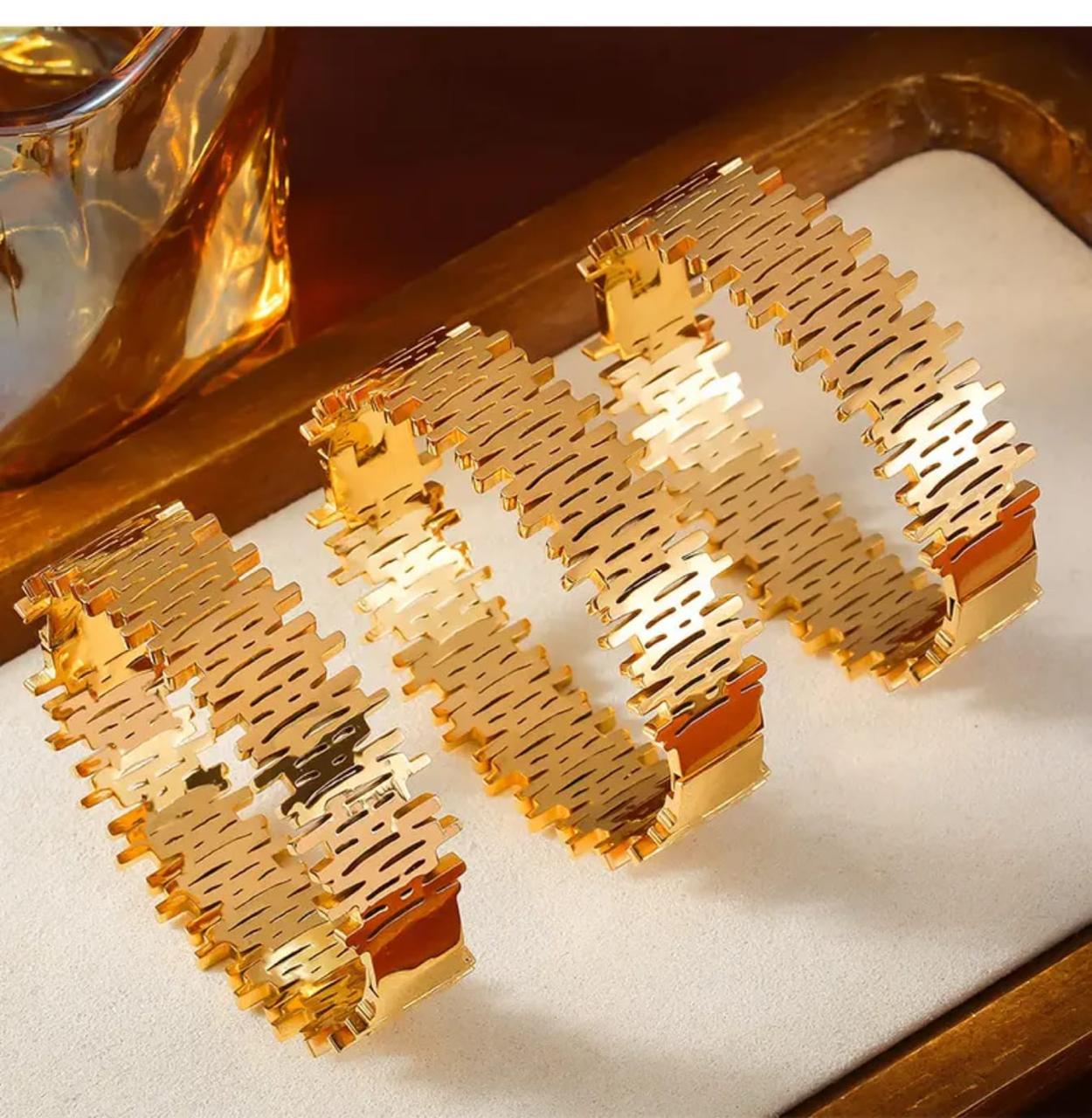 Vibe Cuff